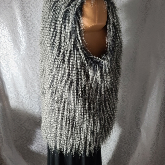Fringe vest gray large @35 - Picture 3 of 8
